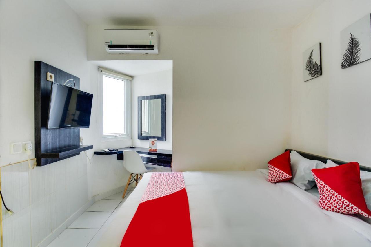 OYO 3247 Afira Rooms Aeropolis Tangerang Exterior foto